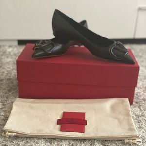 Valentino flats